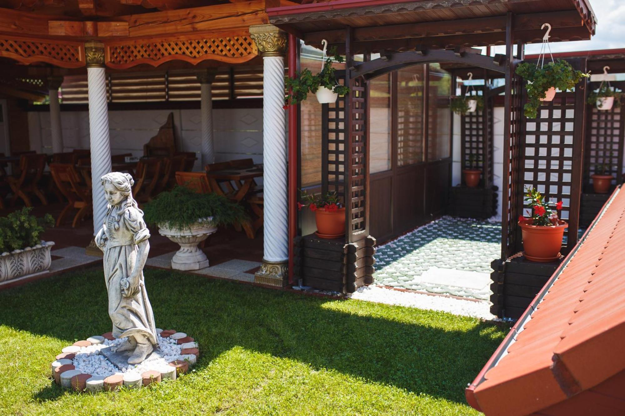Vila Adr Petresti Exterior foto